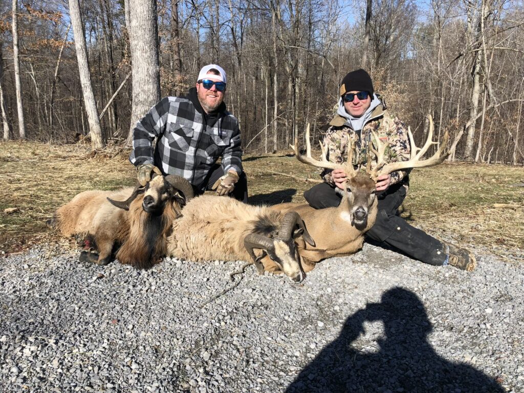 B3 Whitetails - Kentucky Whitetail Deer Hunt Photo 13