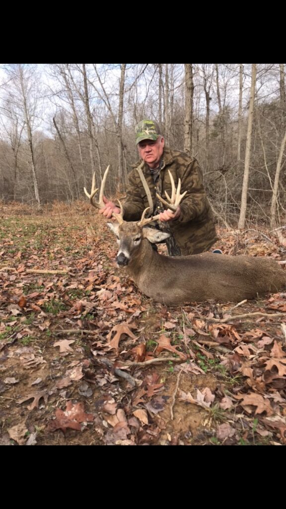 B3 Whitetails - Kentucky Whitetail Deer Hunt Photo 08