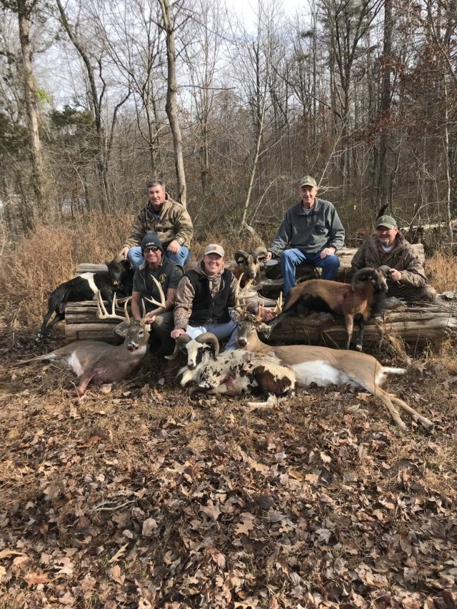 B3 Whitetails - Kentucky Whitetail Deer Hunt Photo 04