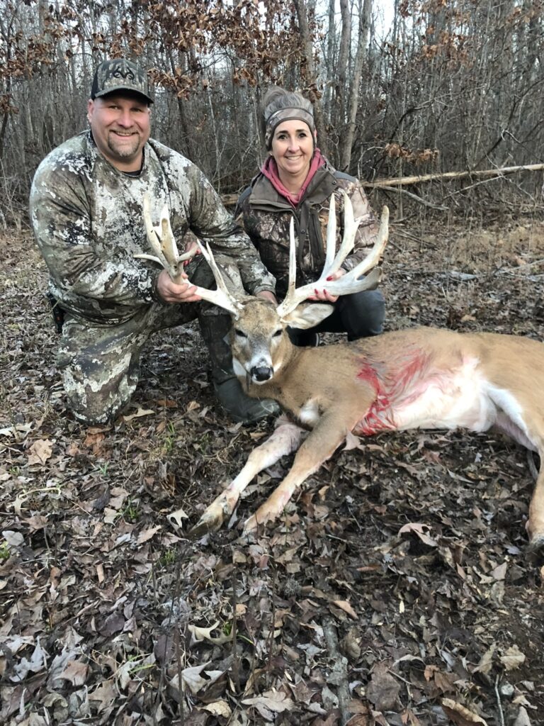 B3 Whitetails - Kentucky Whitetail Deer Hunt Photo 01